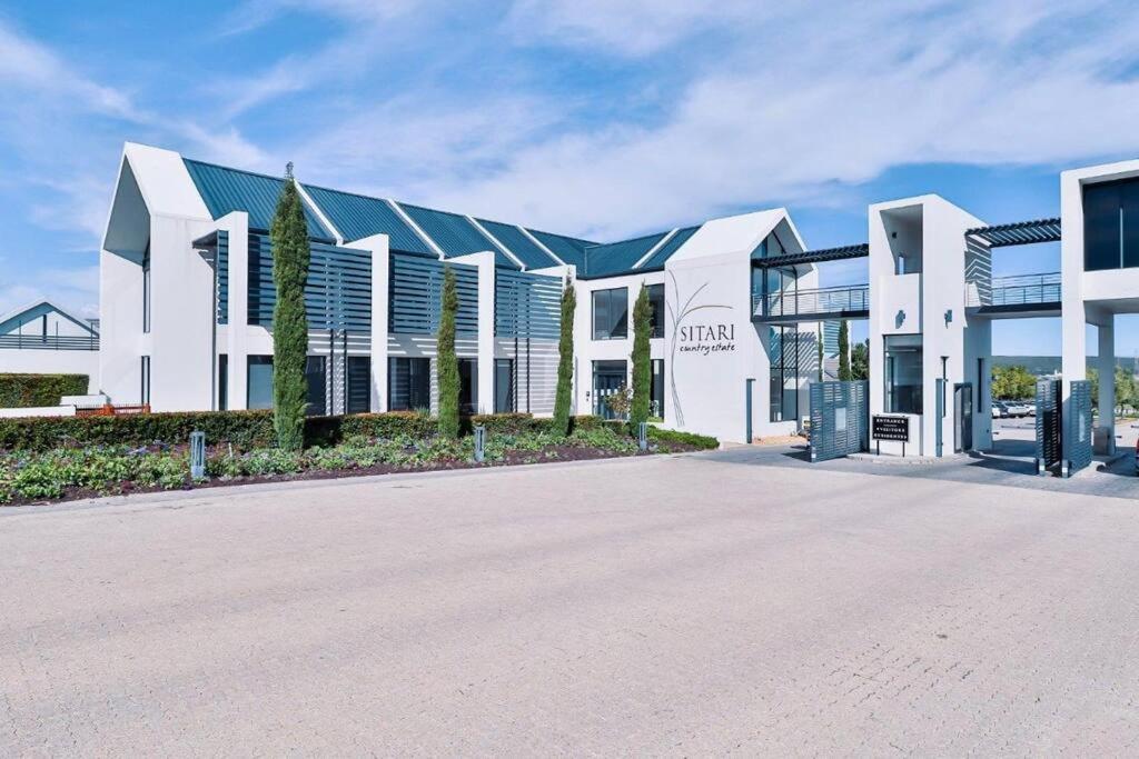 Sitari County Estate - The Iconic Estate Apartment Cape Town